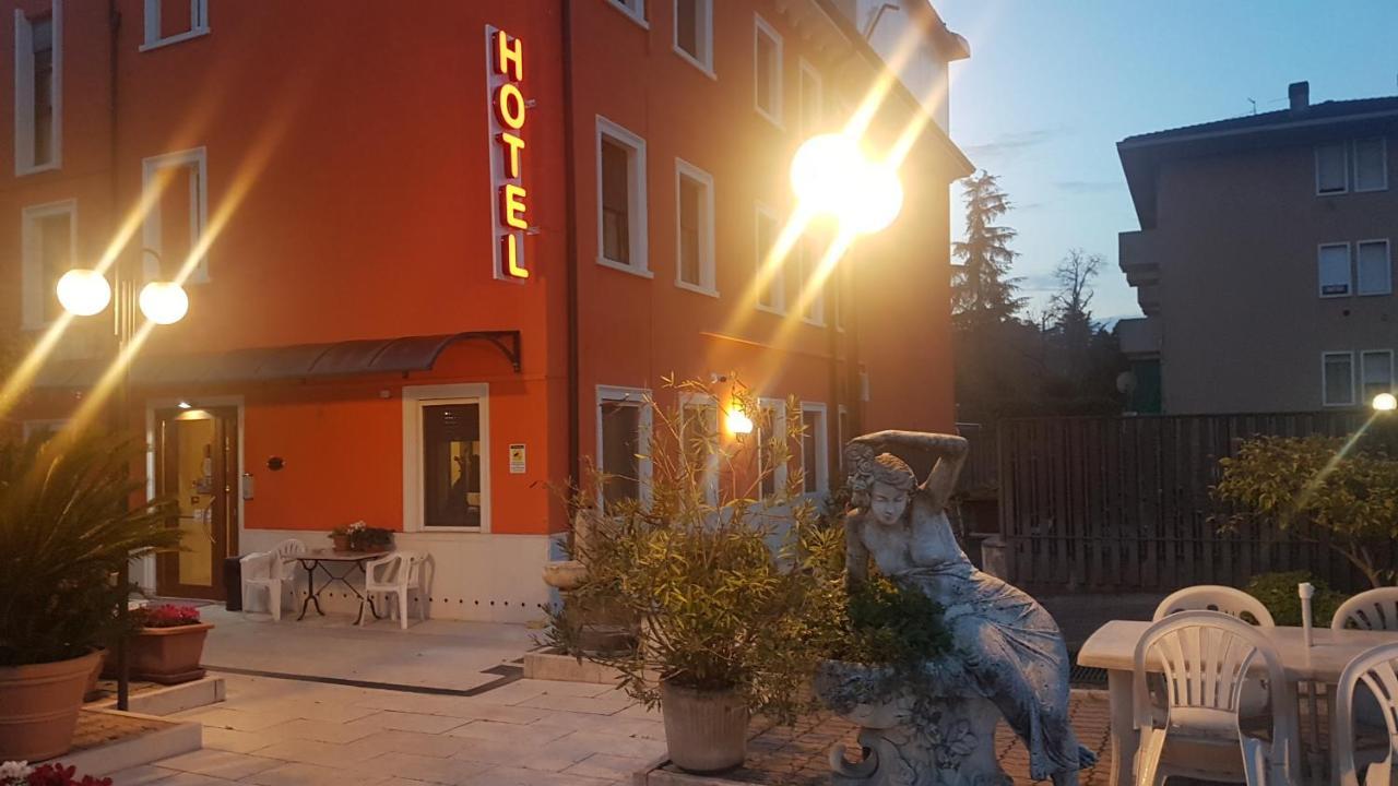 Hotel Siros 베로나 외부 사진