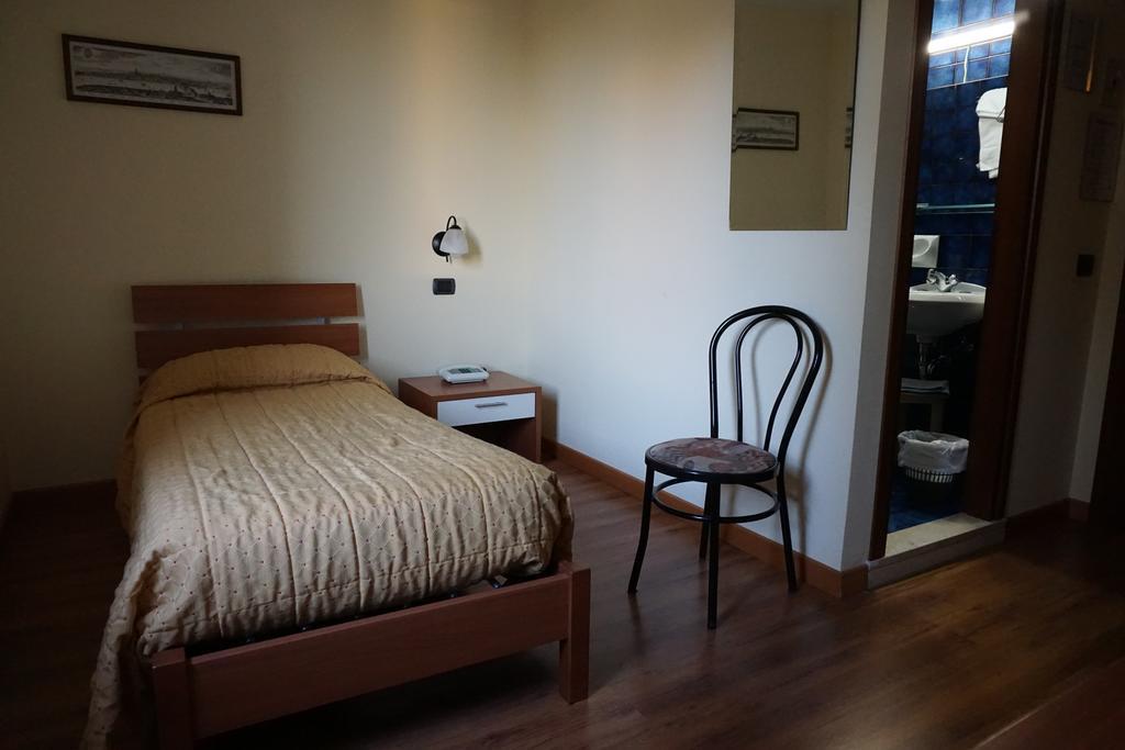 Hotel Siros 베로나 객실 사진